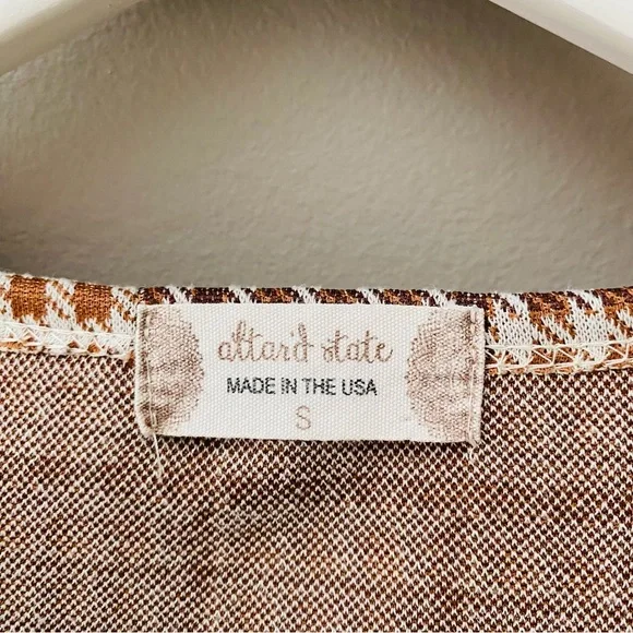 Altar'd State Button Up Crop Long Sleeve Top Brown/Cream Sz Small - Picture 6 of 10